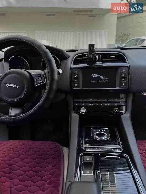 Внедорожник / Кроссовер Jaguar F-Pace 2018 в Одессе