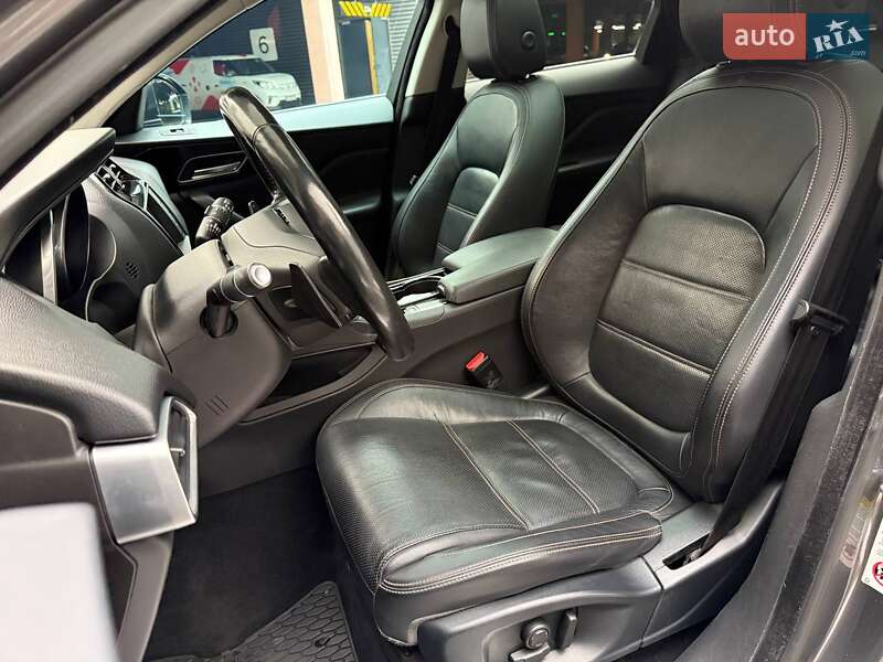 Внедорожник / Кроссовер Jaguar F-Pace 2017 в Киеве