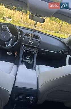 Внедорожник / Кроссовер Jaguar F-Pace 2018 в Тернополе