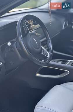 Внедорожник / Кроссовер Jaguar F-Pace 2018 в Тернополе
