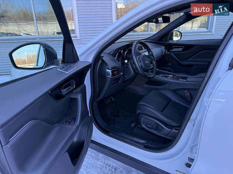 Позашляховик / Кросовер Jaguar F-Pace 2018 в Рівному