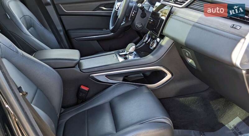 Внедорожник / Кроссовер Jaguar F-Pace 2021 в Киеве