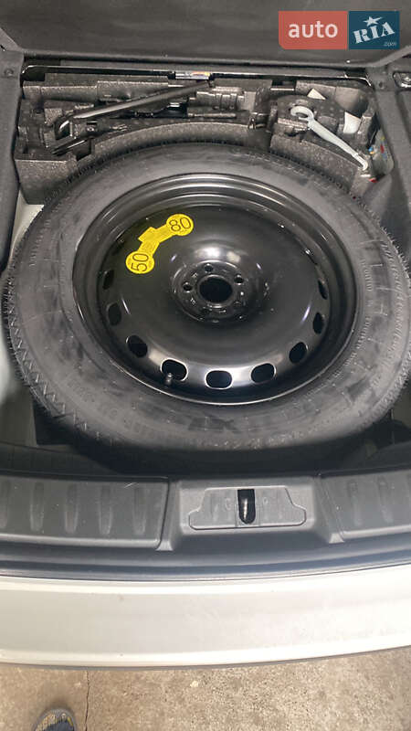 Позашляховик / Кросовер Jaguar F-Pace 2016 в Чечельнику