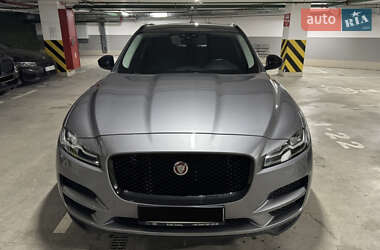 Позашляховик / Кросовер Jaguar F-Pace 2020 в Києві