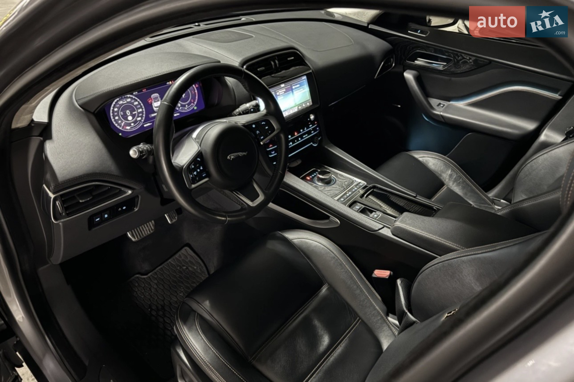 2020 Jaguar F-Pace - мініатюра 22