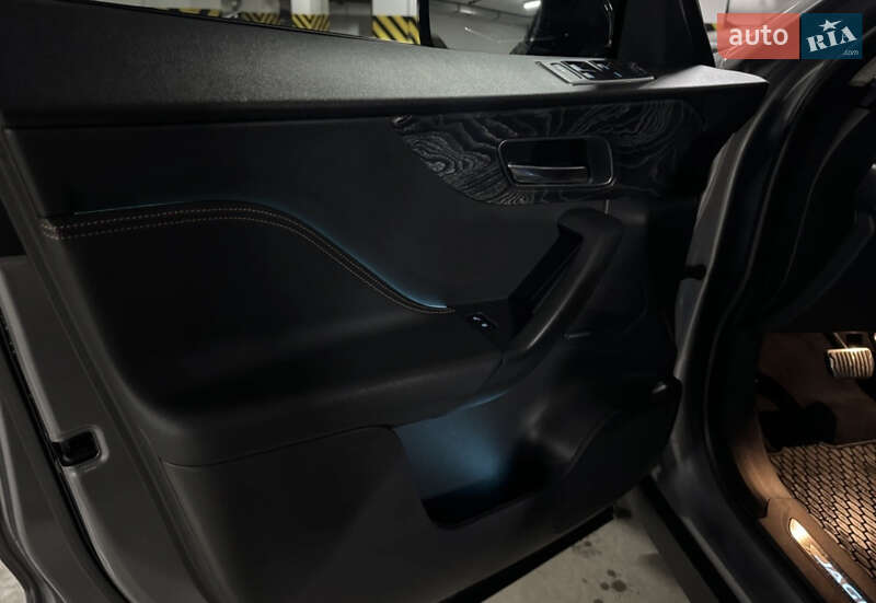 Позашляховик / Кросовер Jaguar F-Pace 2020 в Києві фото 47 Позашляховик / Кросовер Jaguar F-Pace 2020 в Києві