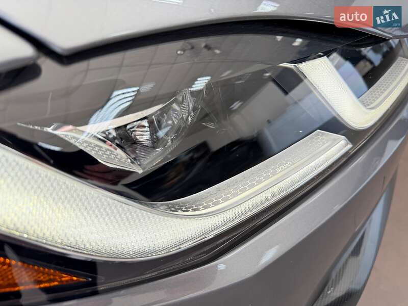 Внедорожник / Кроссовер Jaguar F-Pace 2021 в Чернигове