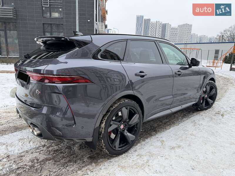 Внедорожник / Кроссовер Jaguar F-Pace 2021 в Киеве