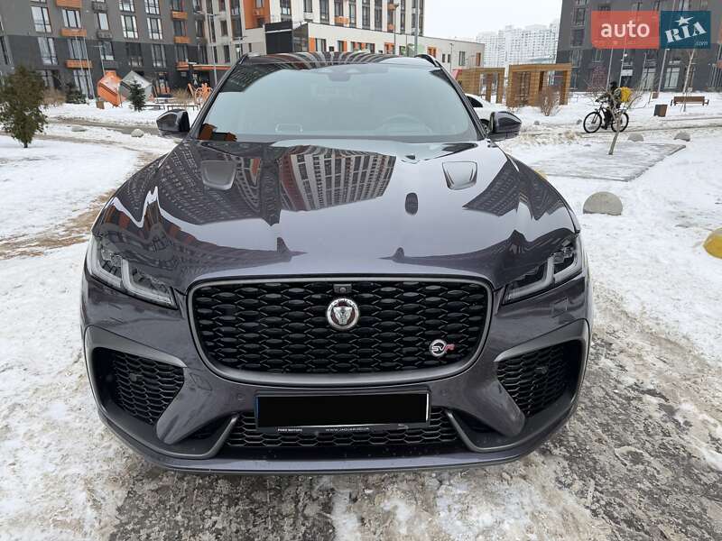 Внедорожник / Кроссовер Jaguar F-Pace 2021 в Киеве