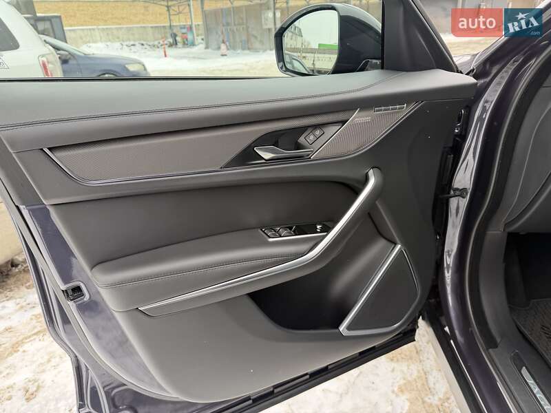 Внедорожник / Кроссовер Jaguar F-Pace 2021 в Киеве