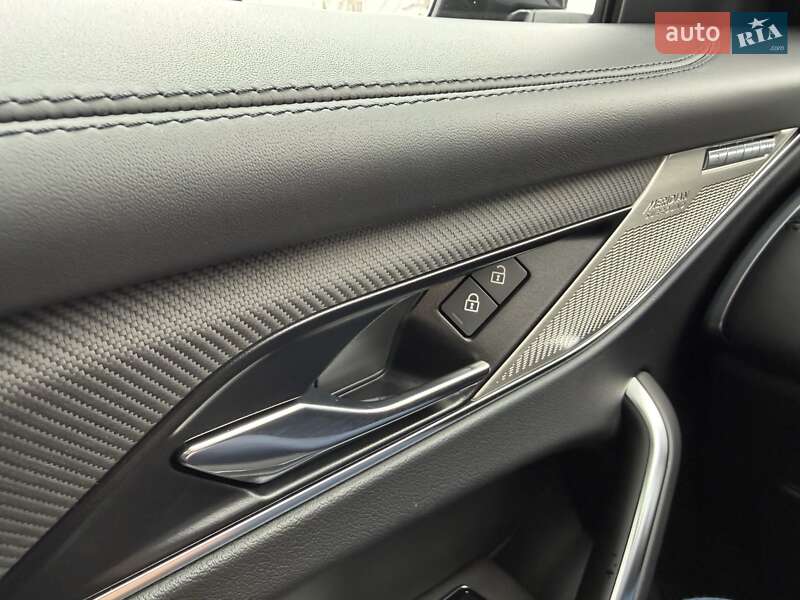 Внедорожник / Кроссовер Jaguar F-Pace 2021 в Киеве