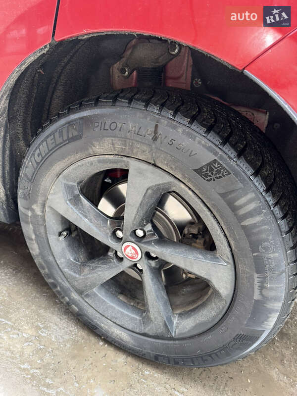 Позашляховик / Кросовер Jaguar F-Pace 2016 в Києві фото 9 Позашляховик / Кросовер Jaguar F-Pace 2016 в Києві