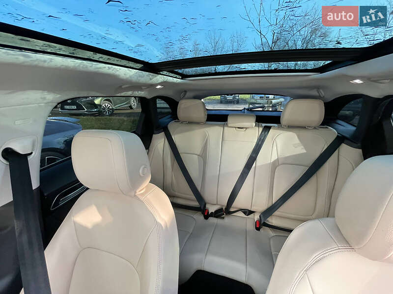 Внедорожник / Кроссовер Jaguar F-Pace 2016 в Львове
