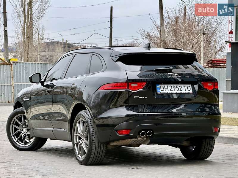 Внедорожник / Кроссовер Jaguar F-Pace 2016 в Одессе