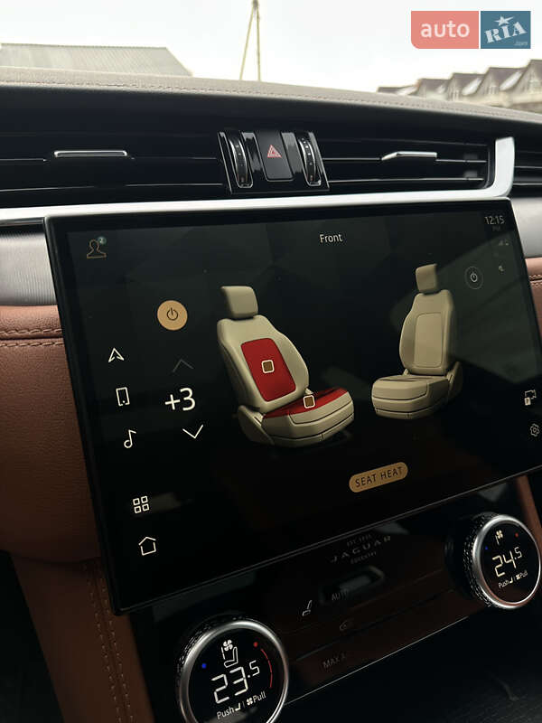 Внедорожник / Кроссовер Jaguar F-Pace 2023 в Киеве