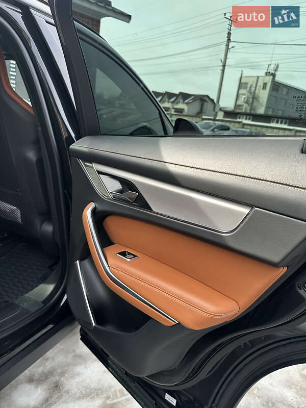 Позашляховик / Кросовер Jaguar F-Pace 2023 в Києві
