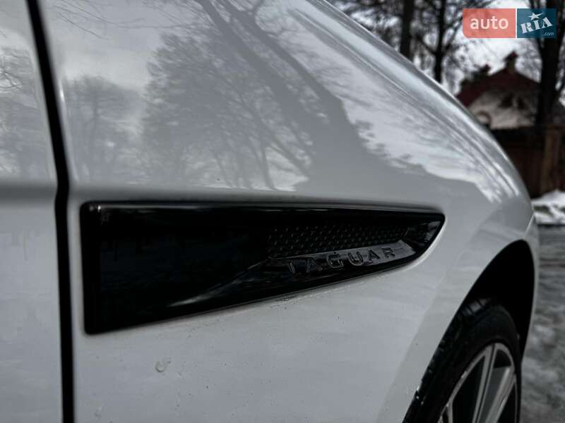 Внедорожник / Кроссовер Jaguar F-Pace 2018 в Киеве