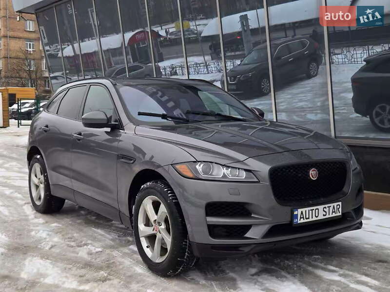 Jaguar F-Pace 2016