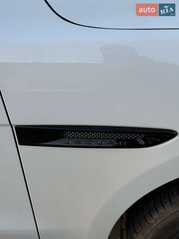Внедорожник / Кроссовер Jaguar F-Pace 2019 в Киеве фото 24 Внедорожник / Кроссовер Jaguar F-Pace 2019 в Киеве