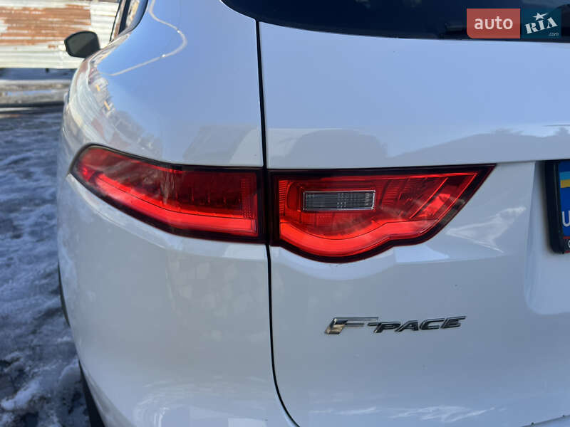Внедорожник / Кроссовер Jaguar F-Pace 2016 в Хмельницком фото 3 Внедорожник / Кроссовер Jaguar F-Pace 2016 в Хмельницком