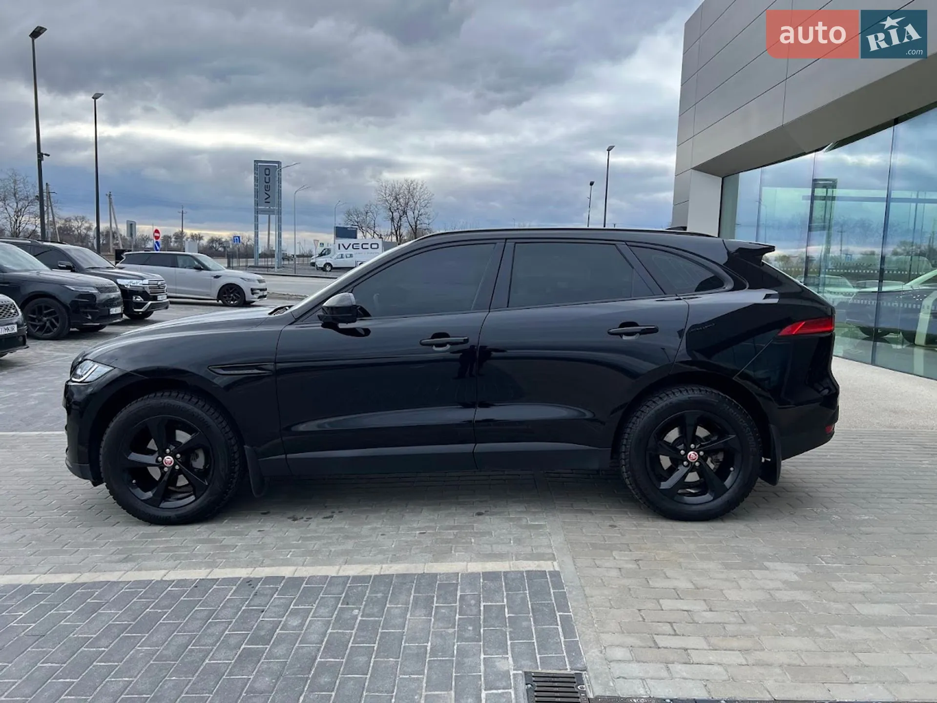 2018 Jaguar F-Pace - мініатюра 4