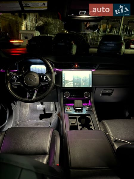 Внедорожник / Кроссовер Jaguar F-Pace 2021 в Черновцах