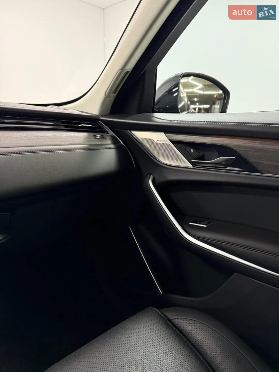 2021 Jaguar F-Pace - мініатюра 26