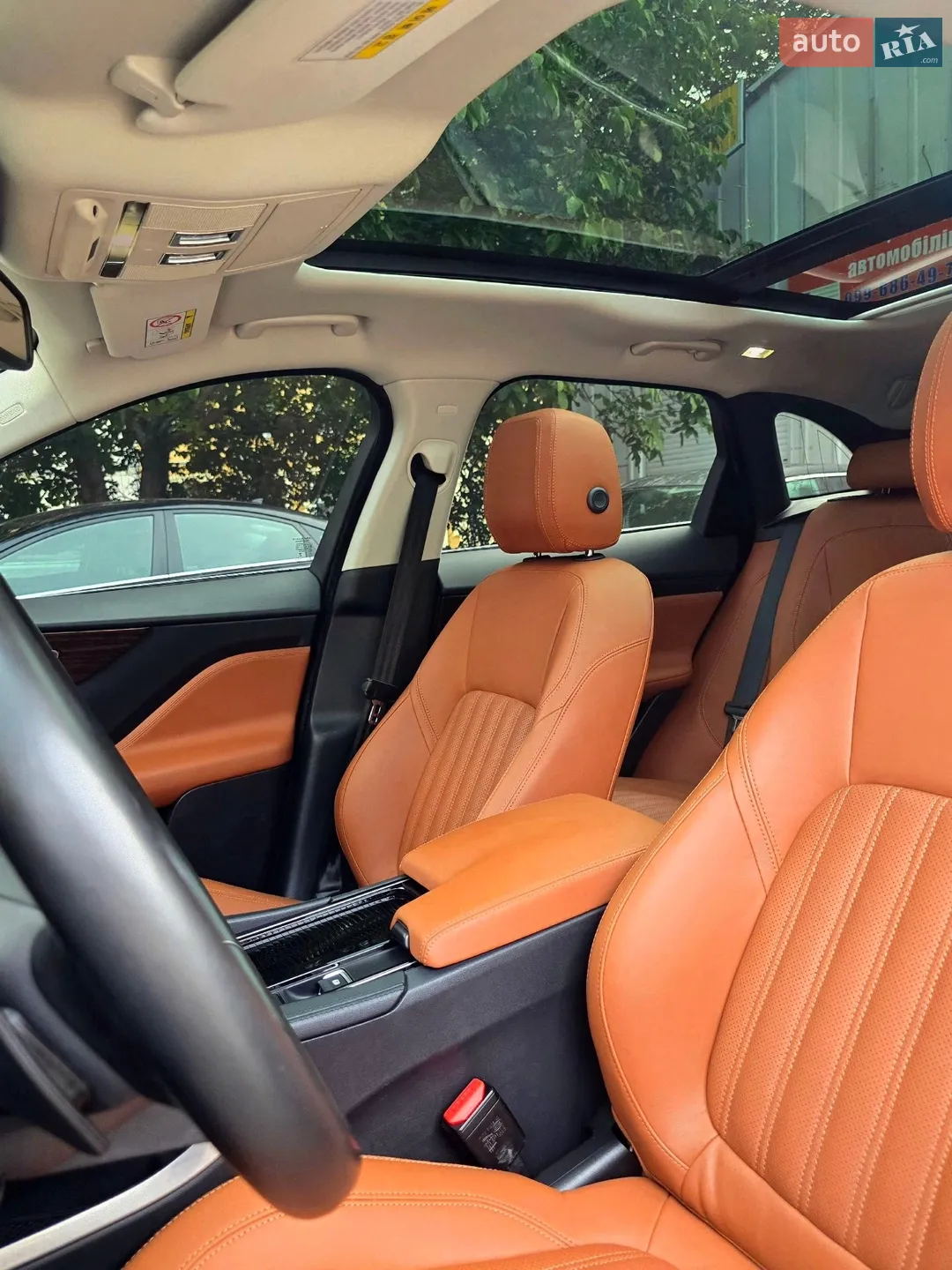 2016 Jaguar F-Pace - мініатюра 16