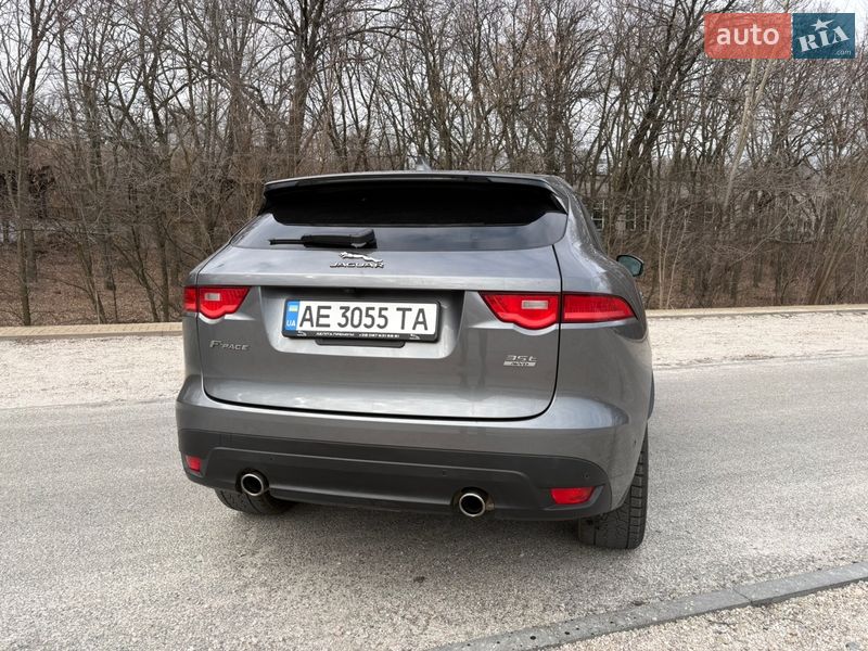 Внедорожник / Кроссовер Jaguar F-Pace 2016 в Днепре