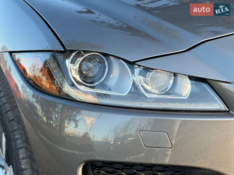 Внедорожник / Кроссовер Jaguar F-Pace 2016 в Староконстантинове