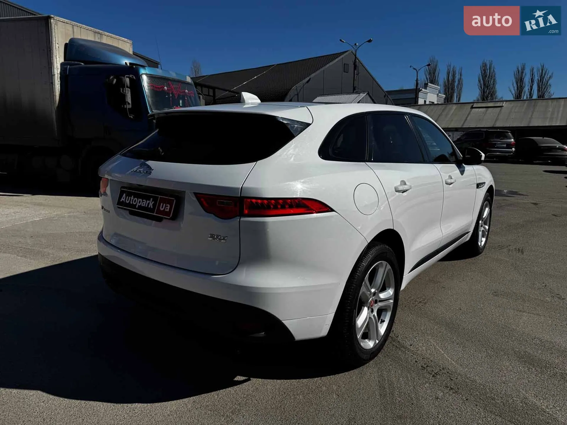 2017 Jaguar F-Pace - мініатюра 7