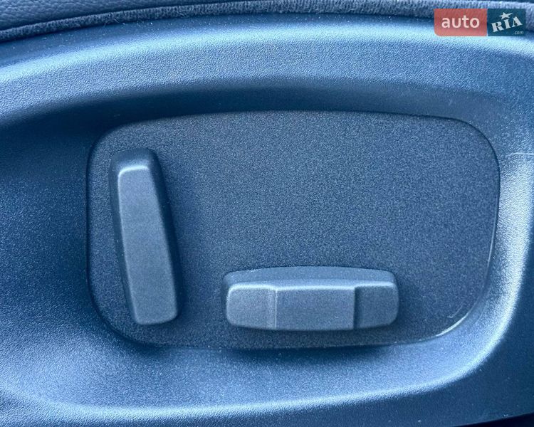 Внедорожник / Кроссовер Jaguar F-Pace 2016 в Киеве