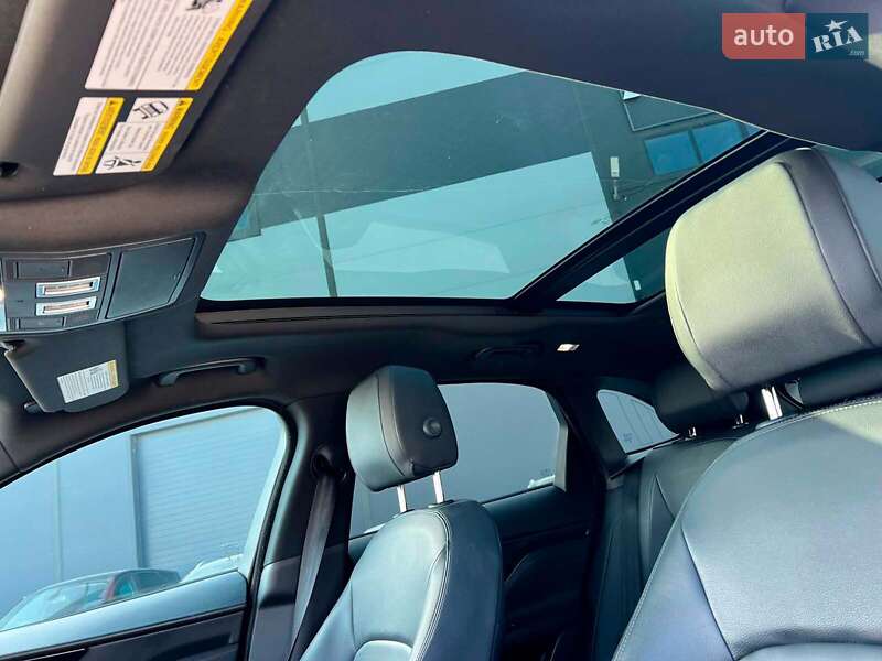 Внедорожник / Кроссовер Jaguar F-Pace 2016 в Львове
