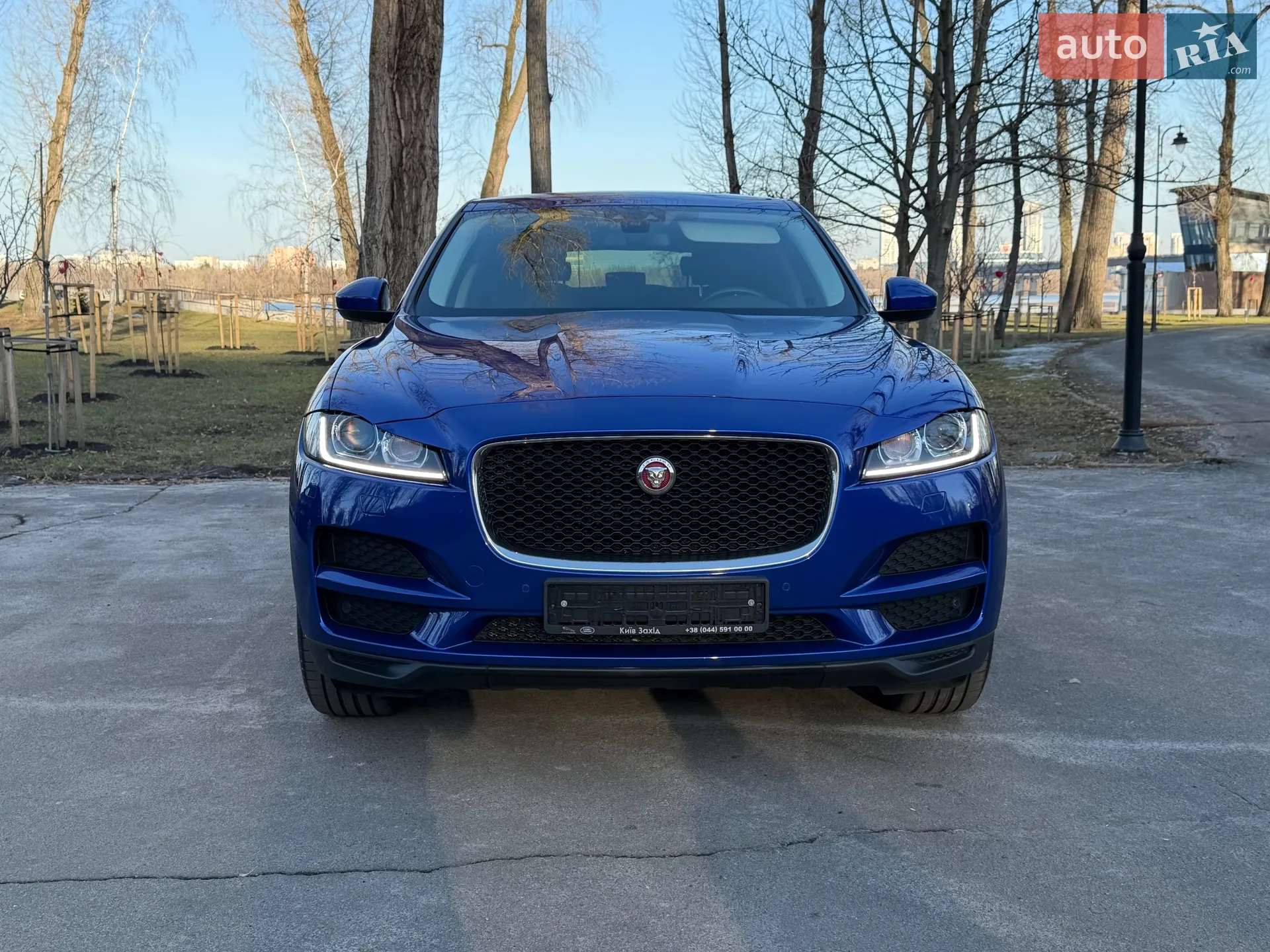 2017 Jaguar F-Pace - мініатюра 16