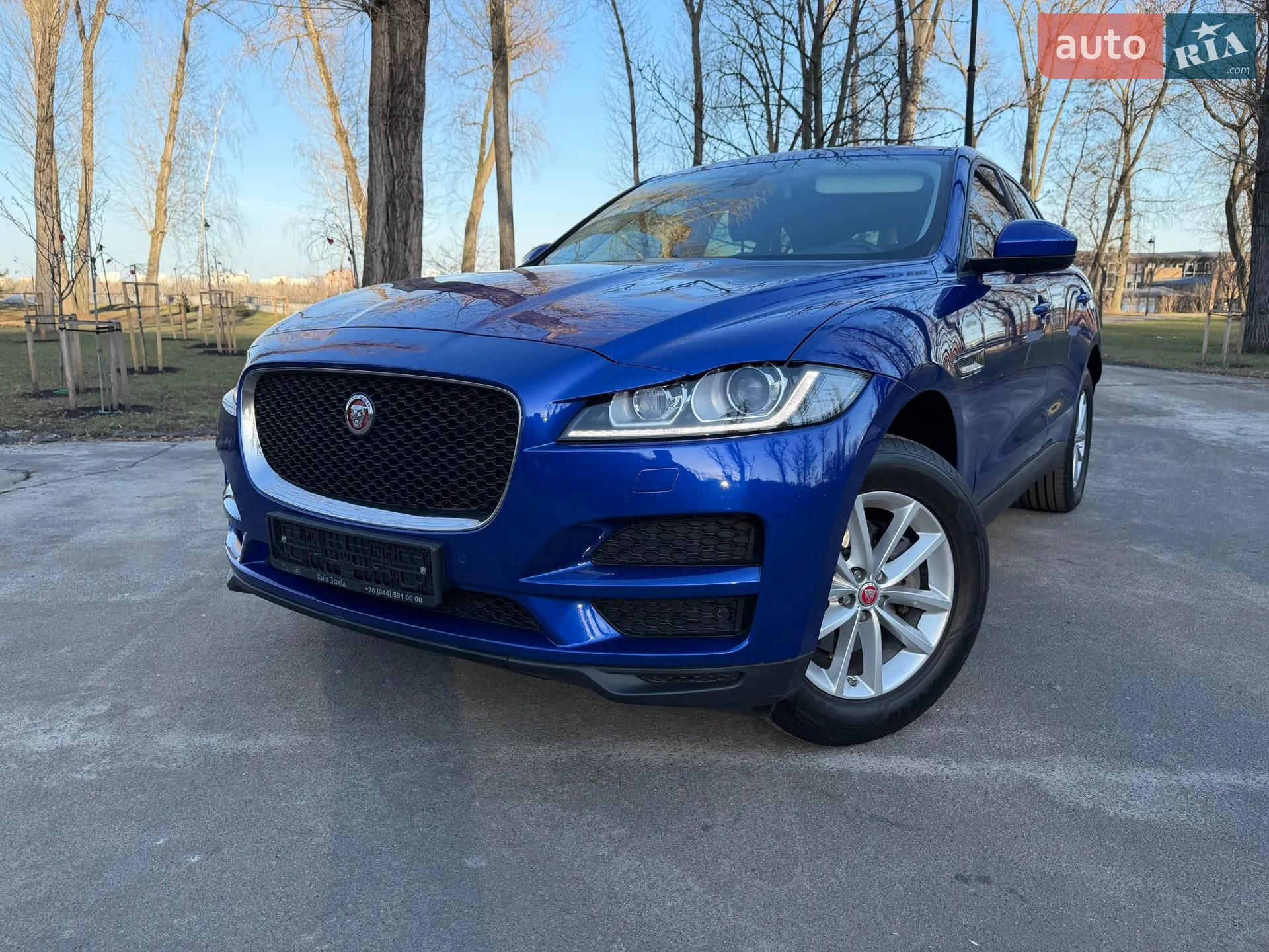2017 Jaguar F-Pace - мініатюра 26