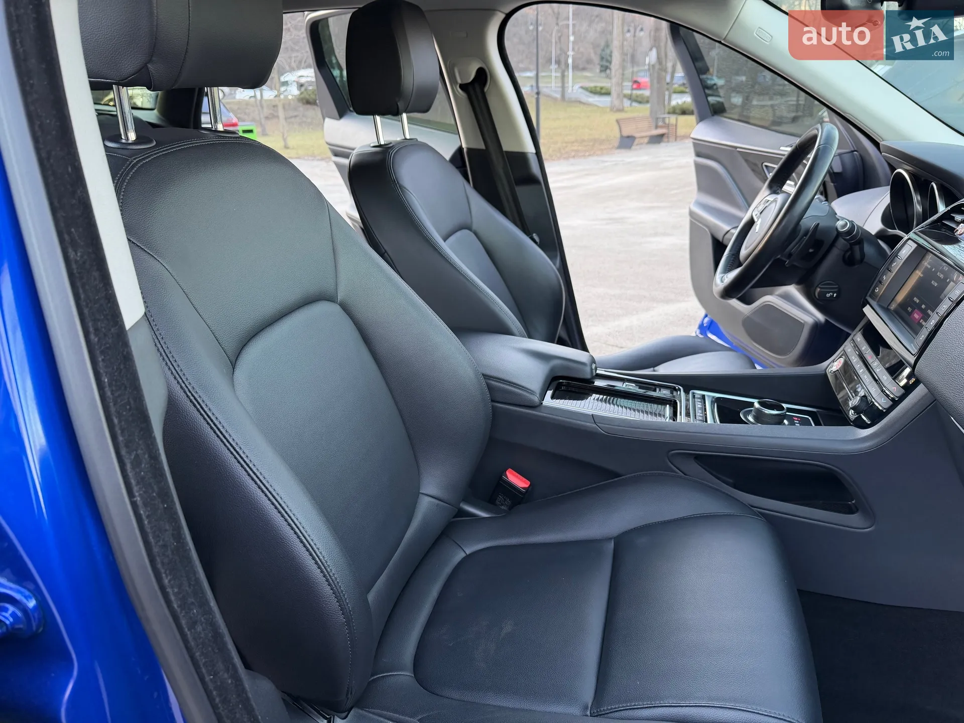 2017 Jaguar F-Pace - мініатюра 103