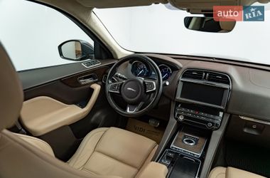 Внедорожник / Кроссовер Jaguar F-Pace 2019 в Киеве