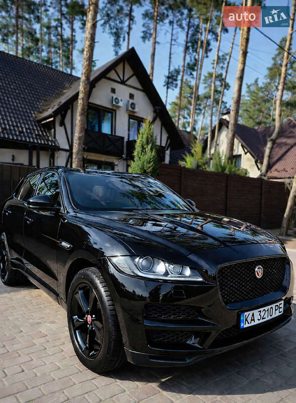 Внедорожник / Кроссовер Jaguar F-Pace 2017 в Киеве