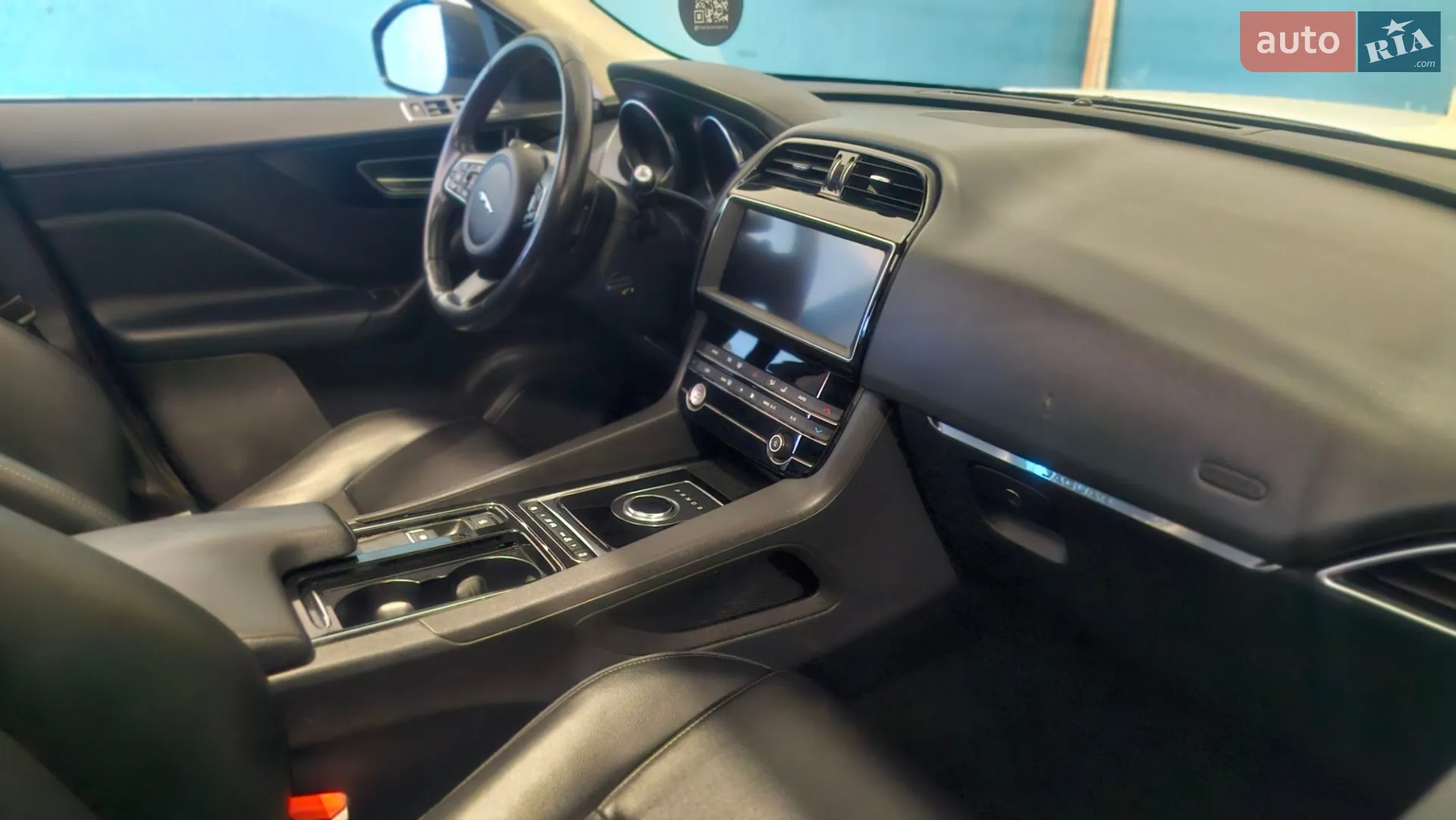 2019 Jaguar F-Pace - мініатюра 20