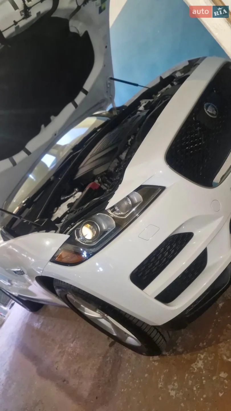 2019 Jaguar F-Pace - мініатюра 29