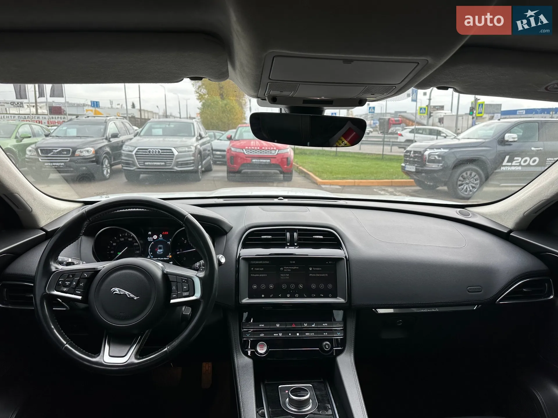 2020 Jaguar F-Pace - мініатюра 19