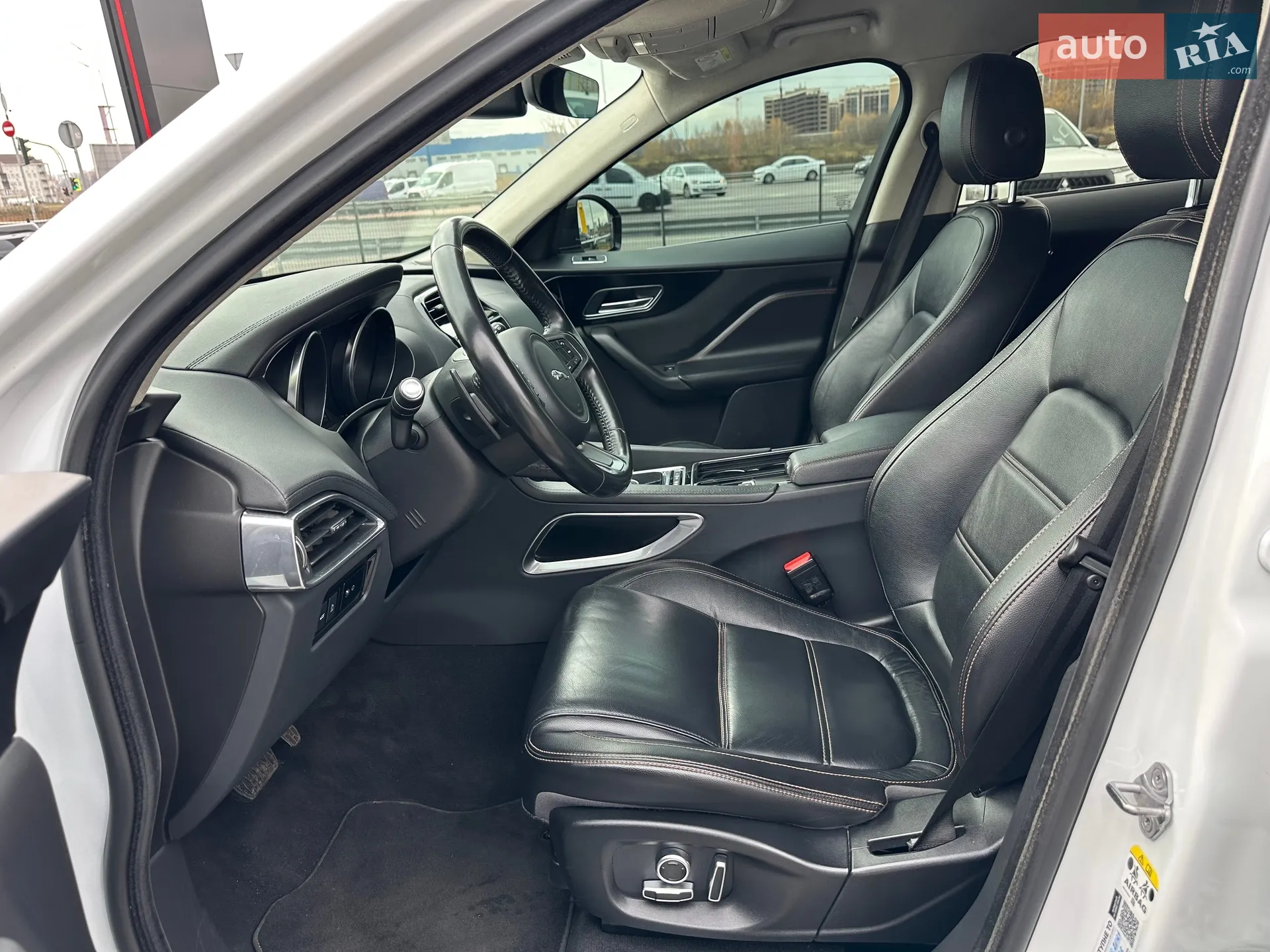 2020 Jaguar F-Pace - мініатюра 22