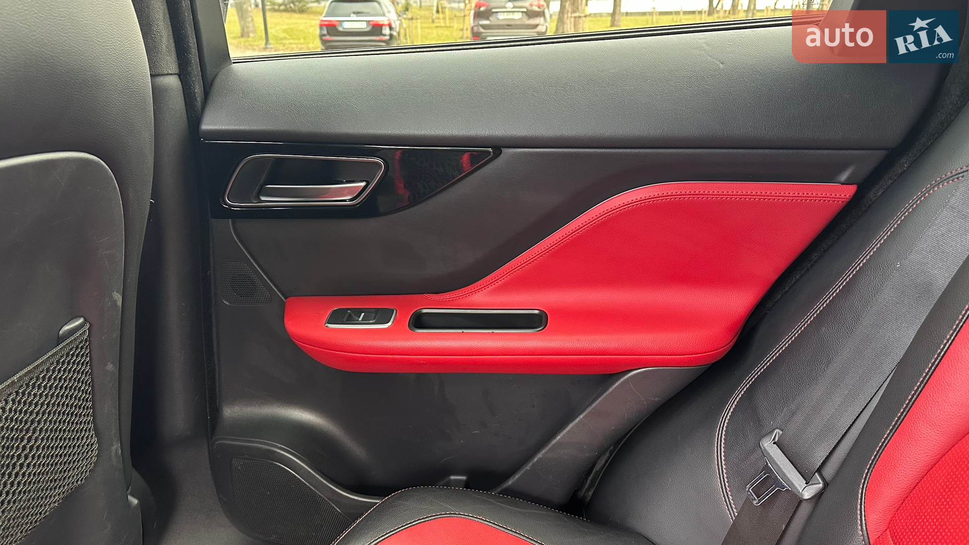 2019 Jaguar F-Pace - мініатюра 49