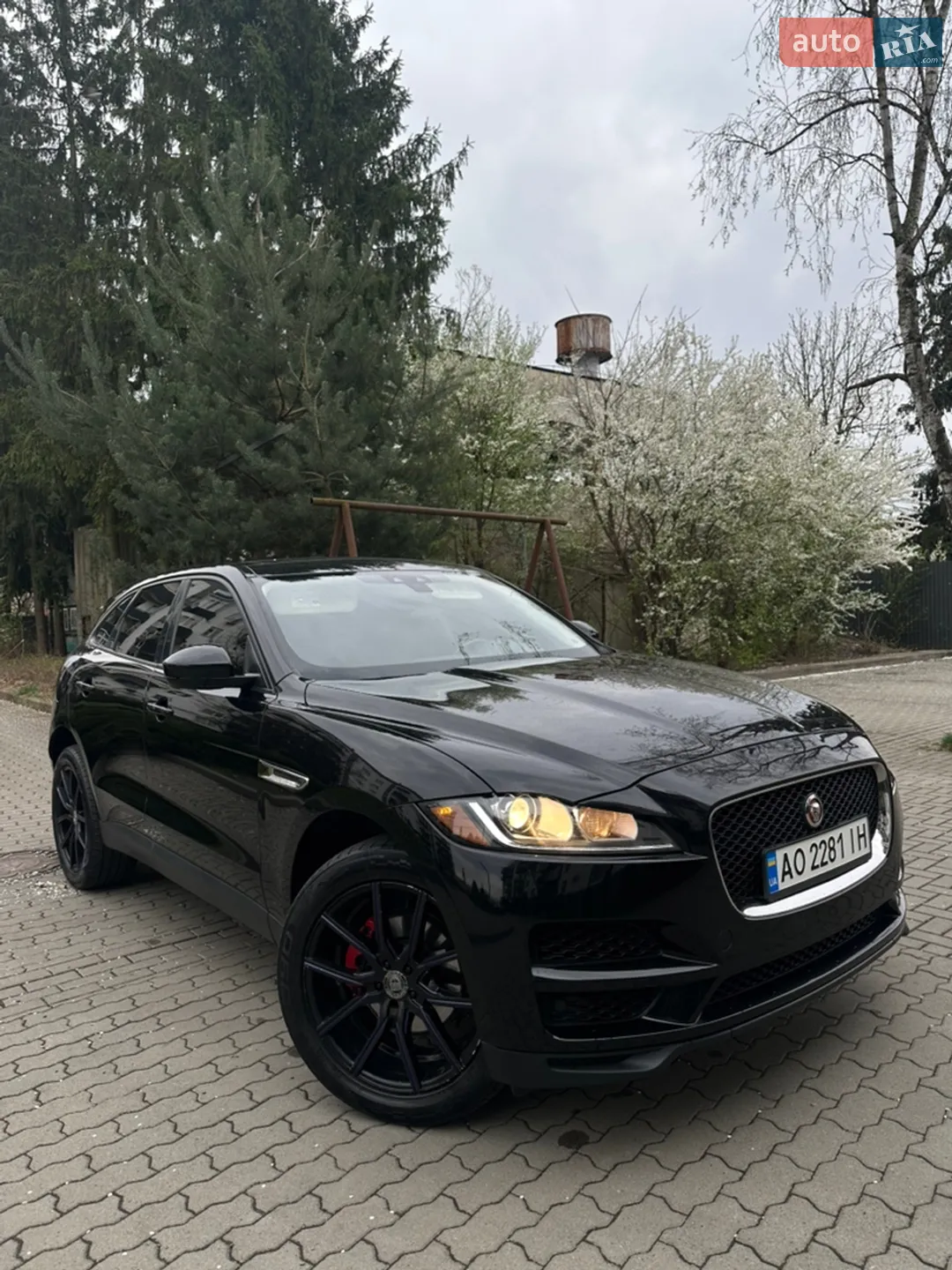 2016 Jaguar F-Pace - фото 1