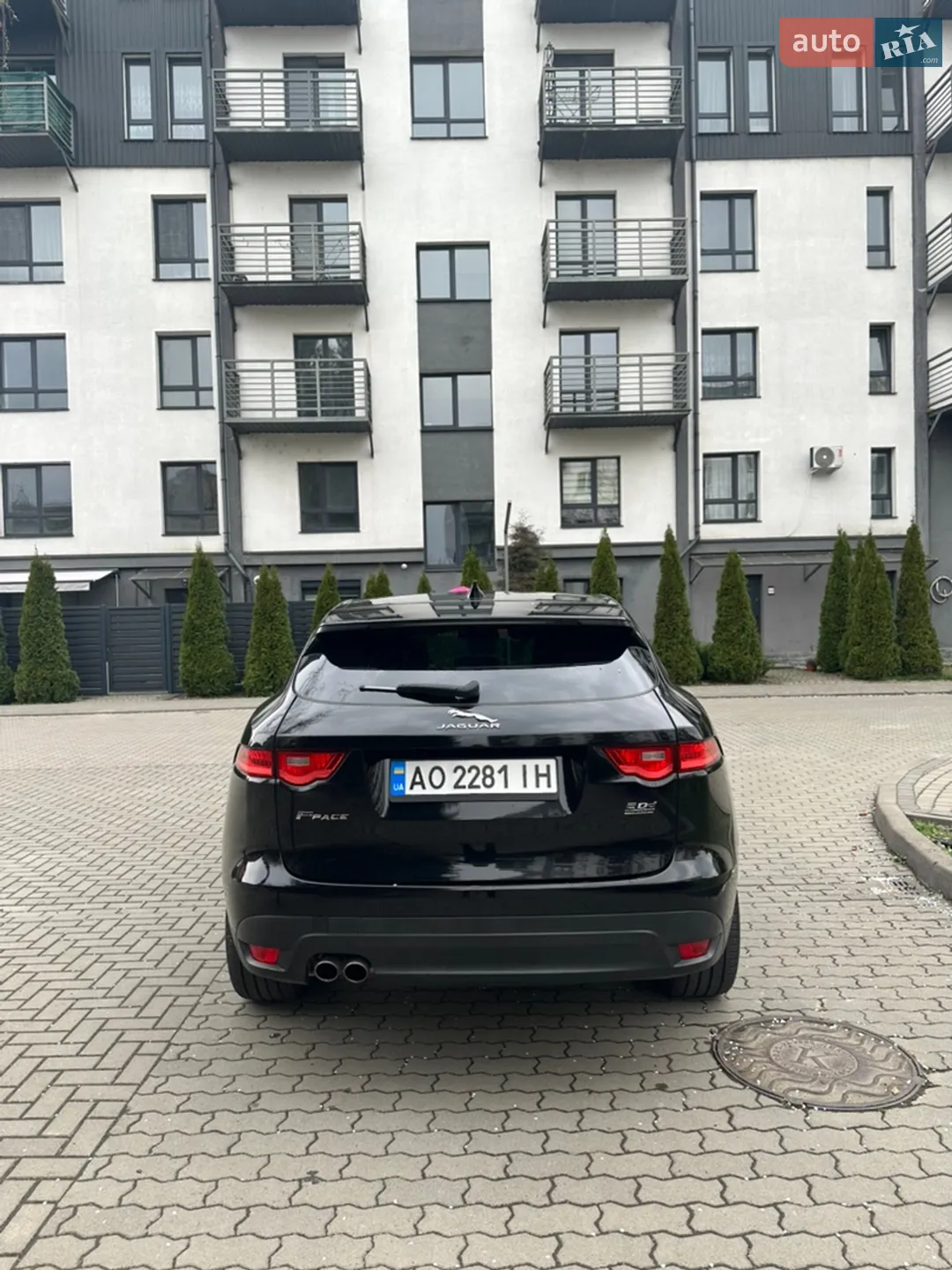 2016 Jaguar F-Pace - мініатюра 10