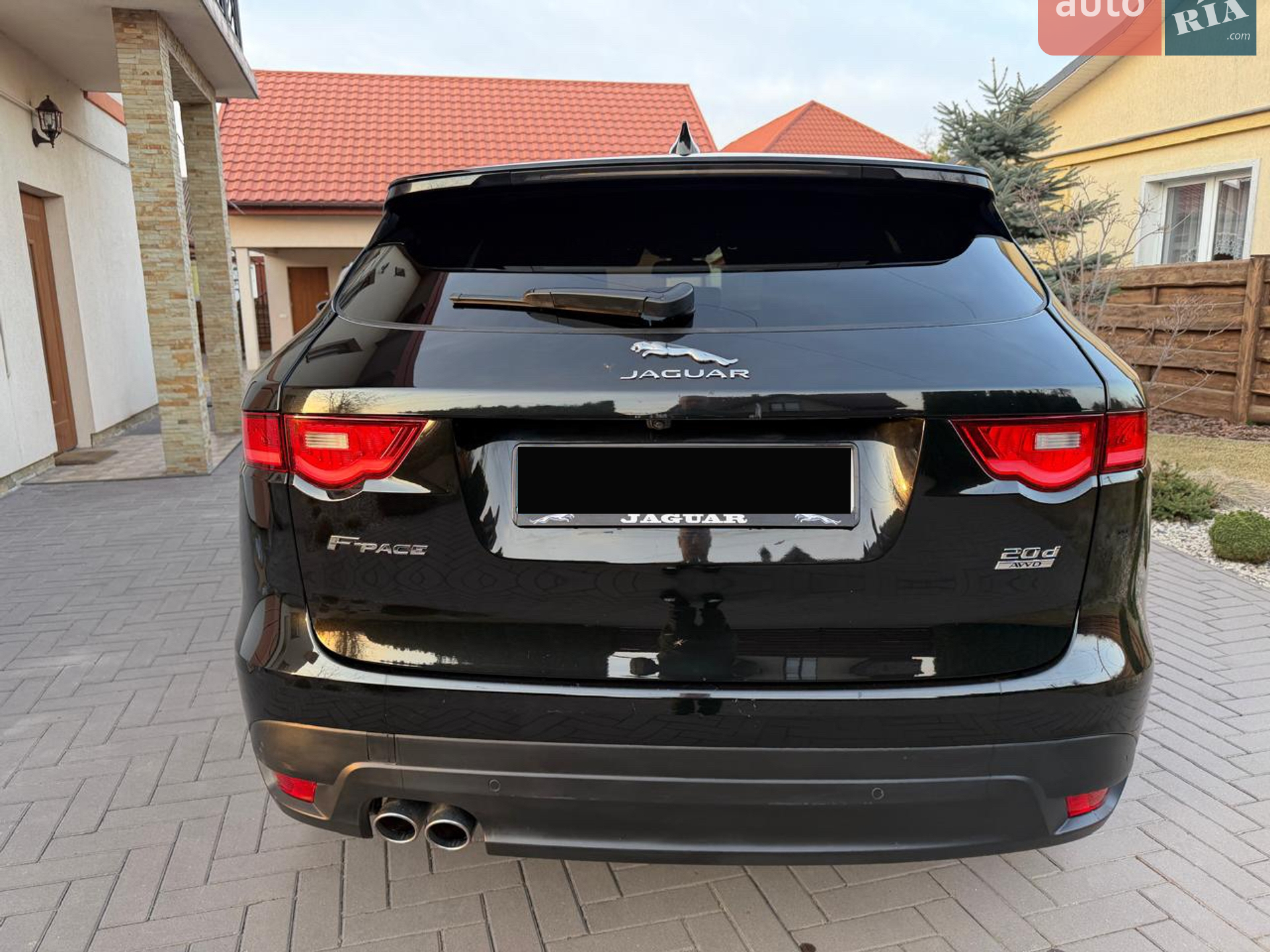 2017 Jaguar F-Pace - мініатюра 8