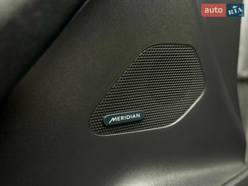 Позашляховик / Кросовер Jaguar F-Pace 2016 в Києві фото 21 Позашляховик / Кросовер Jaguar F-Pace 2016 в Києві