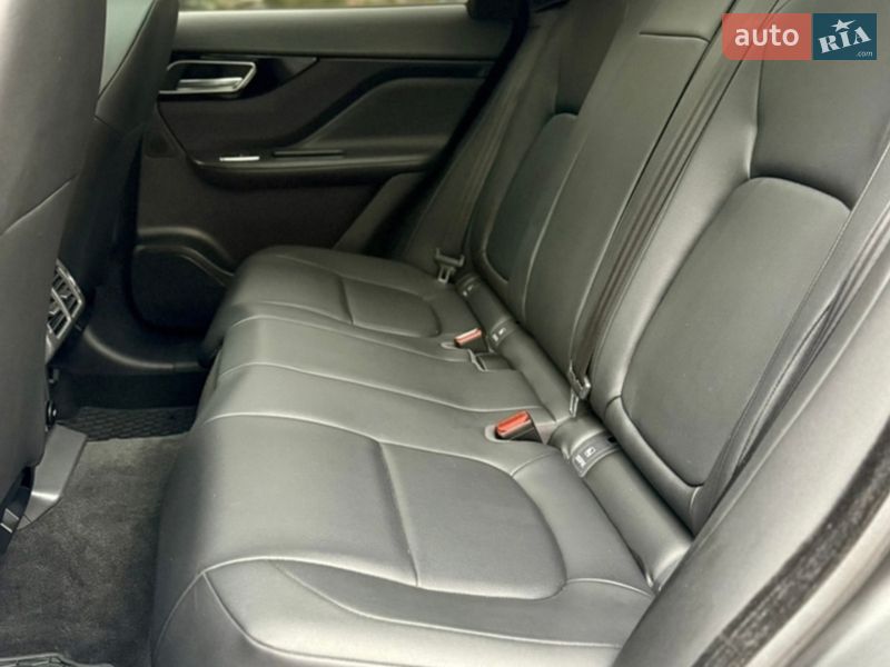 Позашляховик / Кросовер Jaguar F-Pace 2016 в Києві фото 31 Позашляховик / Кросовер Jaguar F-Pace 2016 в Києві