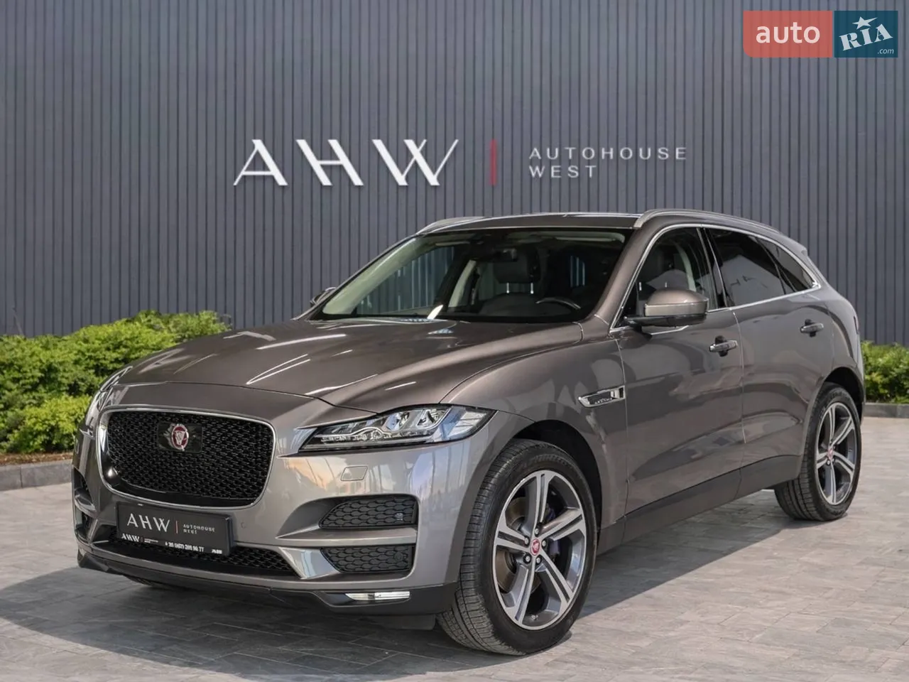 2018 Jaguar F-Pace - мініатюра 23