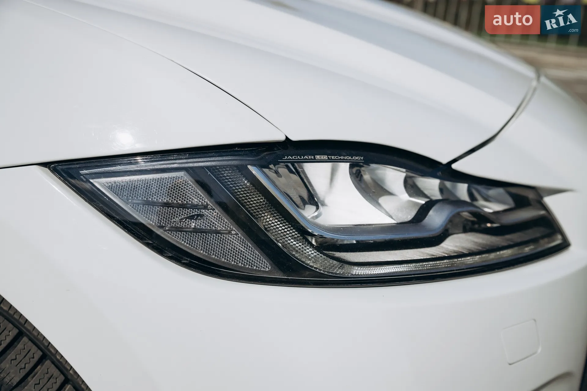 2016 Jaguar F-Pace - мініатюра 17